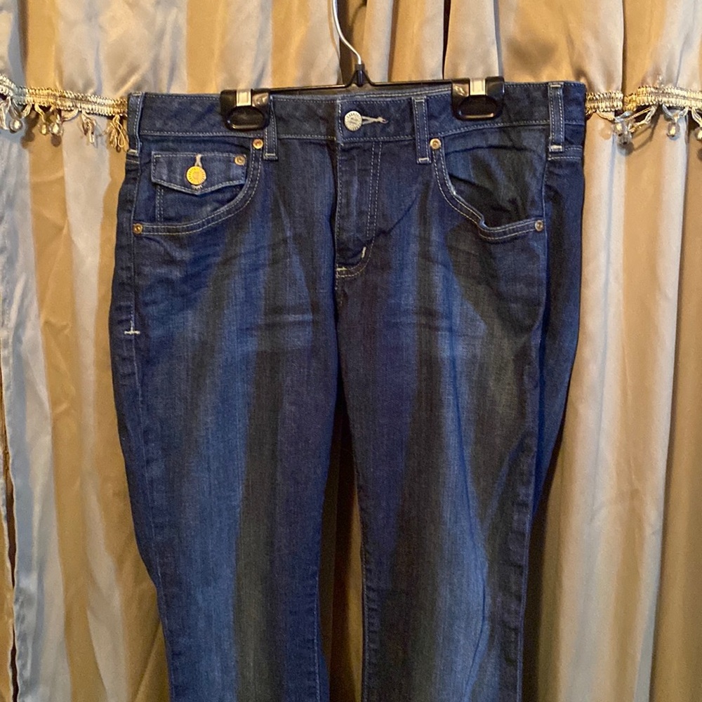 Womens Carhartt Denim Jeans Capri Pants Sz 6 Curvy Fit Cuffed EUC - Picture 1 of 8